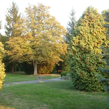 Aparthotel Napsugar 3*