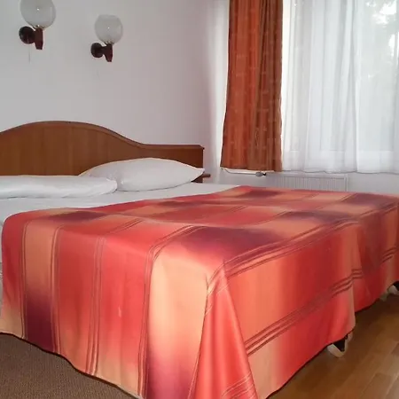 Aparthotel Napsugar 3*