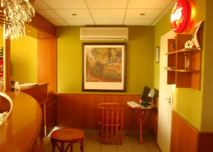 Appart hôtel Napsugar 3*