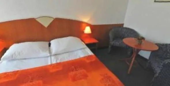 Appart hôtel Napsugar 3*